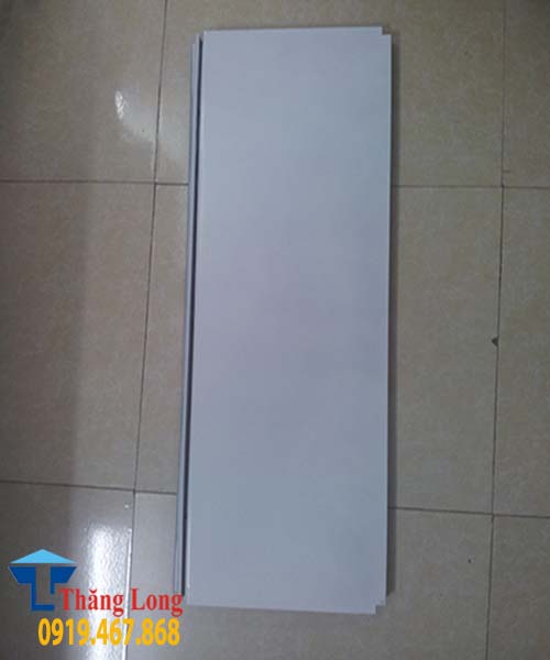 Khi lựa chọn mua giá kệ siêu thị bạn nên chú ý alt=