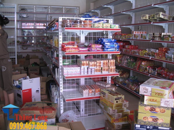 Thăng Long lắp đặt kệ để hàng siêu thị Kon Tum