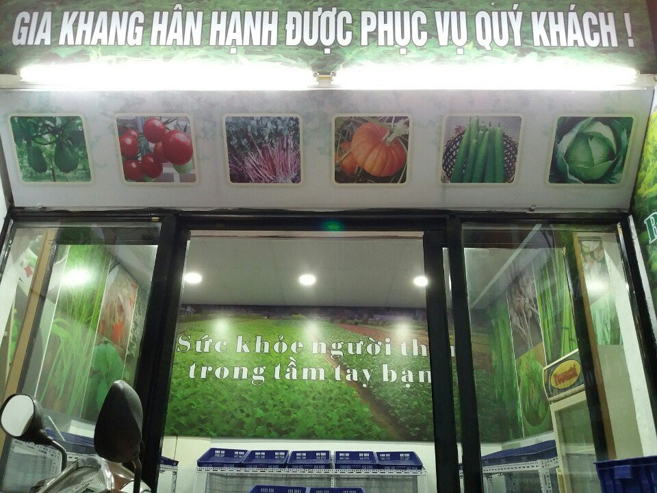 Một số hình ảnh Thăng Long lắp đặt kệ bày hàng rau 