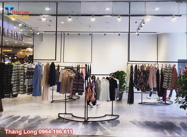 Trưng bày shop thời trang và những sai lầm cần tránh