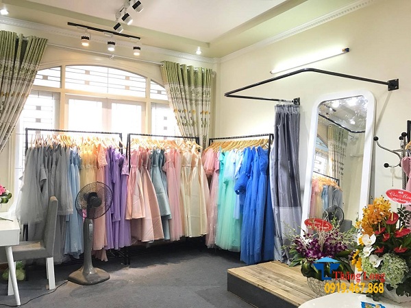 Bí quyết sắp xếp quần áo trong shop thời trang hút khách