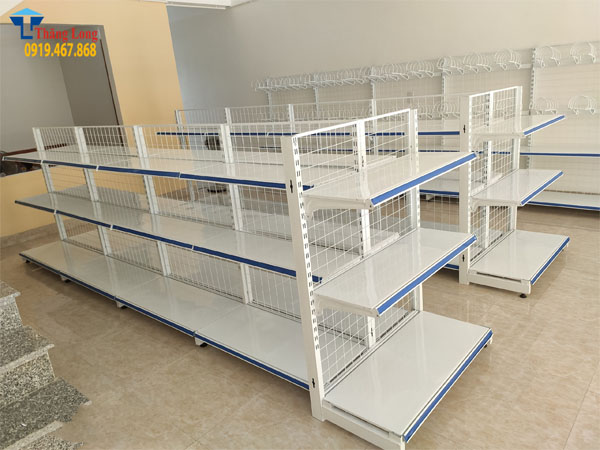 Mẫu kệ trưng bày rượu đẹp Thăng Long