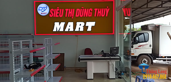 Lắp đặt giá kệ bày hàng cho siêu thị Dũng Thủy tại Điện Biên