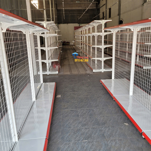 lắp đặt kệ si&ecirc;u thị lưng lưới tại đồng nai 